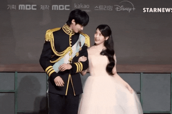 Cặp đôi hoàng tử - công chúa đẹp nhất 2026 là đây: Visual cổ tích thần tiên, xa hoa lộng lẫy chói cả mắt- Ảnh 9.