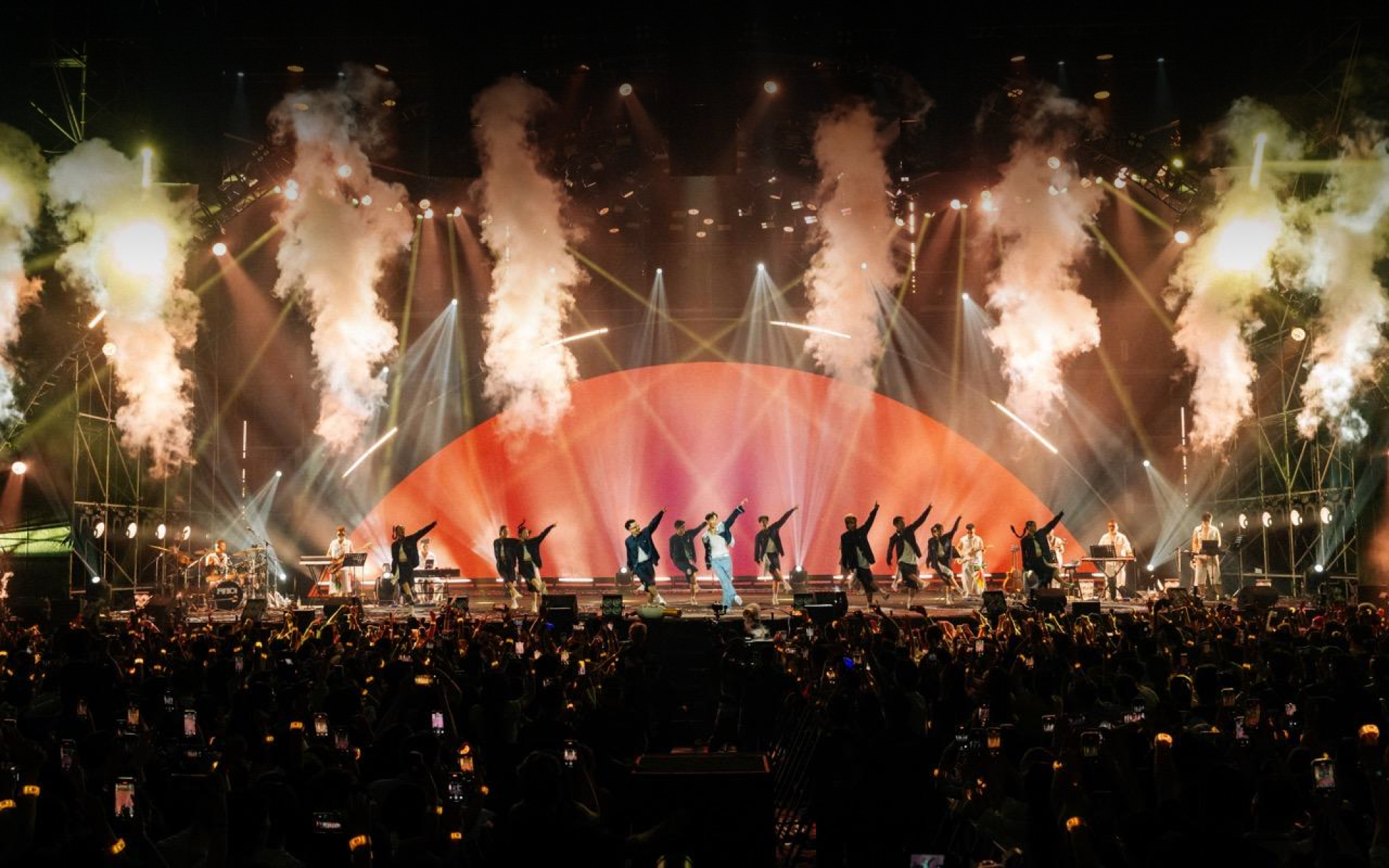 Vpop 2026: Cuộc chơi của nghệ sĩ trẻ và cơn thủy triều "album-trị" trở lại- Ảnh 15.