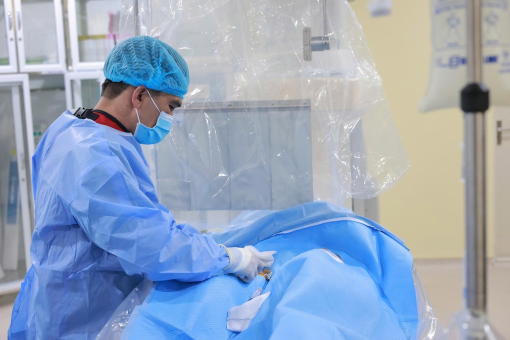 Ngành y tế Cà Mau kiến nghị TPHCM hỗ trợ theo hình thức “cầm tay chỉ việc” - 1 Ngành y tế Cà Mau kiến nghị TPHCM hỗ trợ theo hình thức “cầm tay chỉ việc” - 1