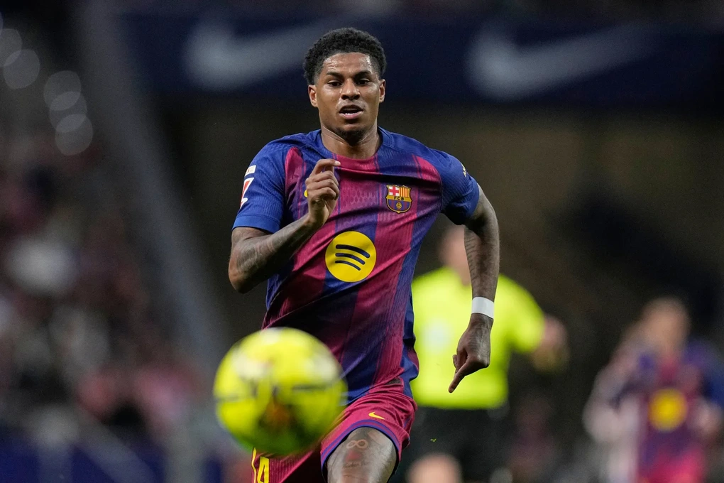 Man Utd cải tổ lực lượng: Bán 8 ngôi sao, thu về 100 triệu bảng - 1