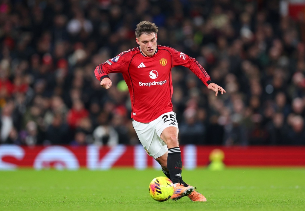 Man Utd cải tổ lực lượng: Bán 8 ngôi sao, thu về 100 triệu bảng - 2