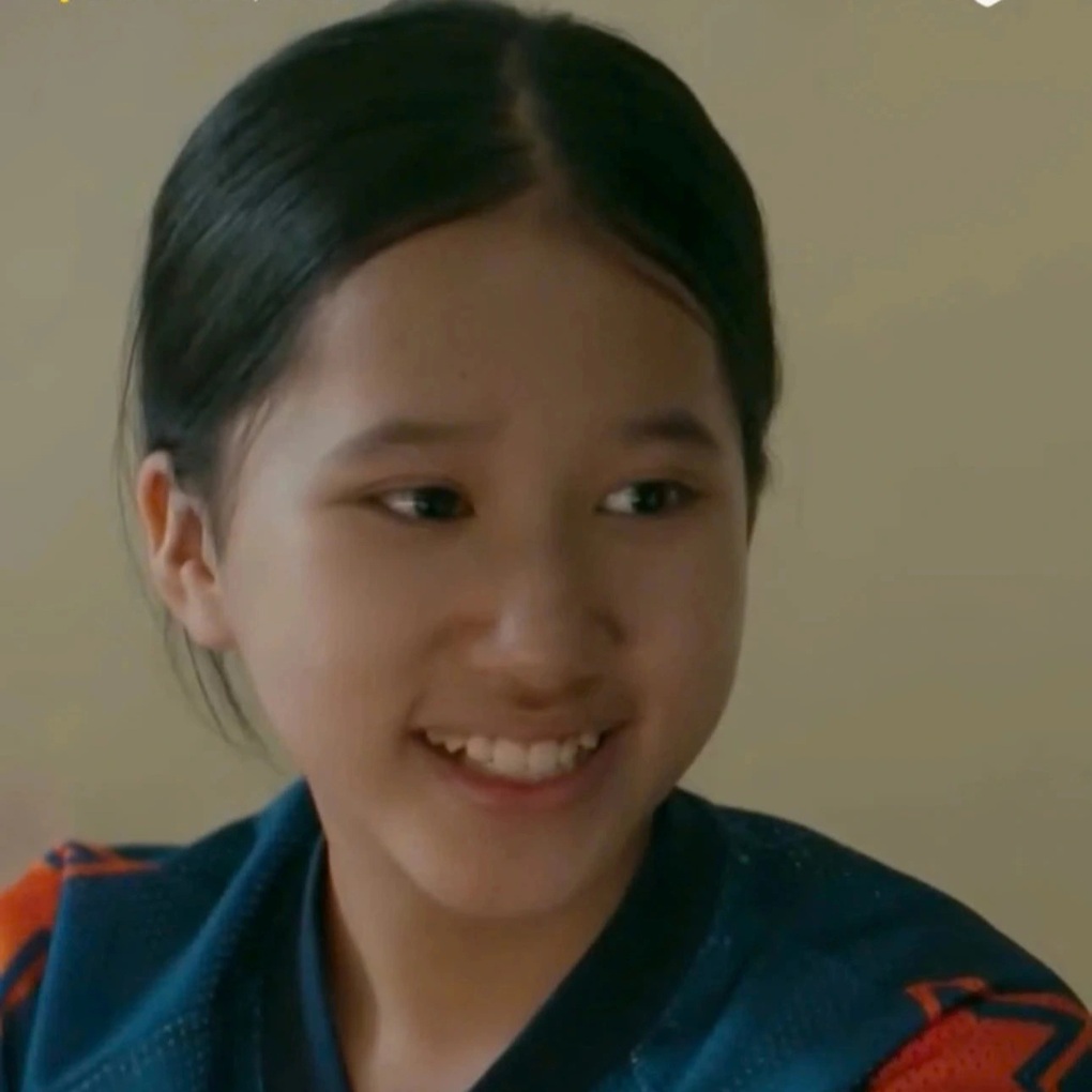 Diễn viên 13 tuổi gây chú ý trong phim Đồng hồ đếm ngược - 2