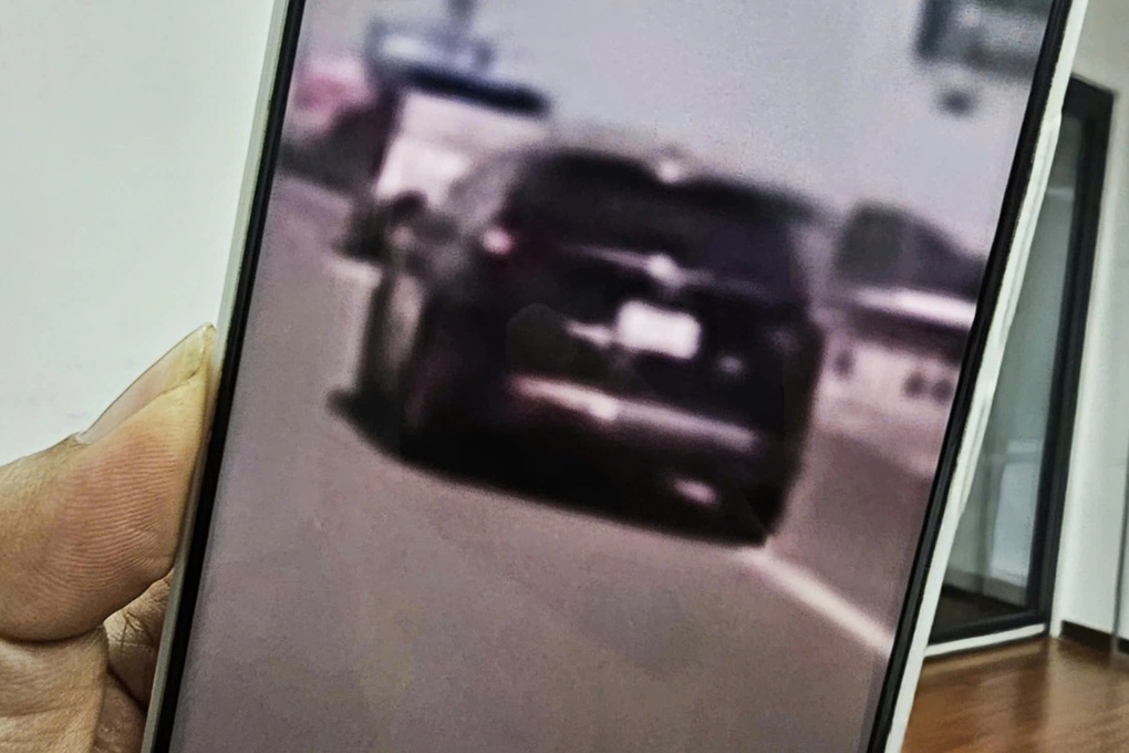 Xử phạt tài xế chuyển làn nguy hiểm trên cao tốc TPHCM -Long Thành - 1