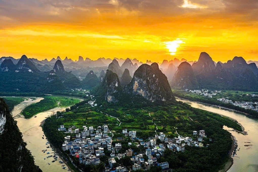 Mất 4 người thân trong 2 năm, cụ ông Trung Quốc đạp xe hơn 30 năm giải sầu - 3