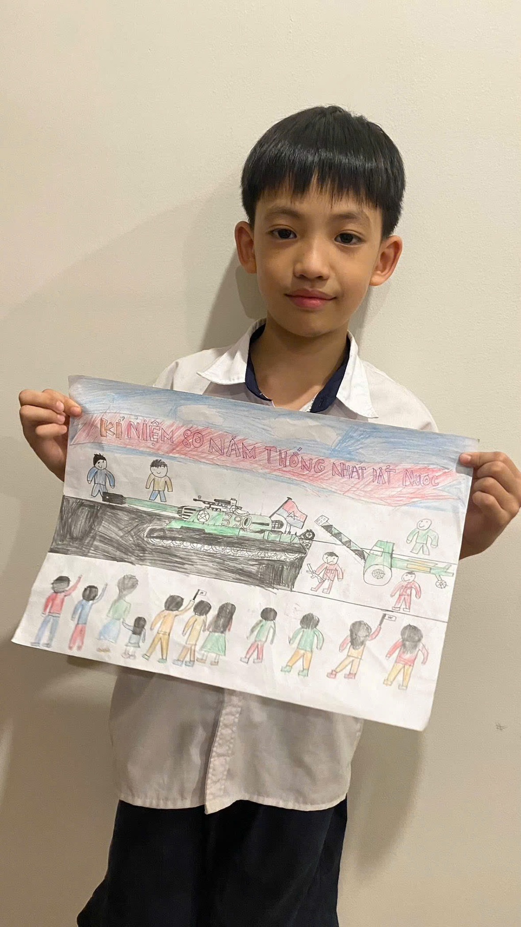 Dòng chữ nguệch ngoạc của nam sinh trong danh sách tặng quà gây xúc động - 2