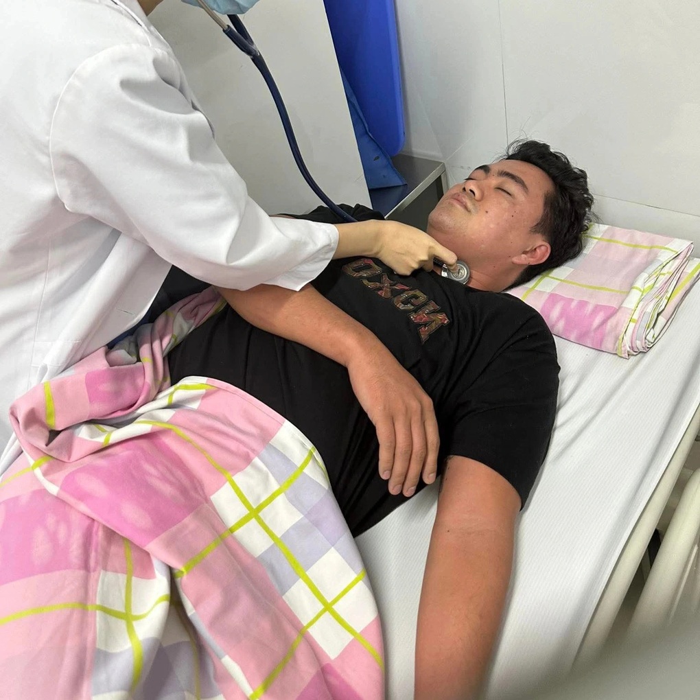 Chàng trai Hà Nội sưng mắt, khó thở vì món đặc sản khổ trước, sướng sau - 2