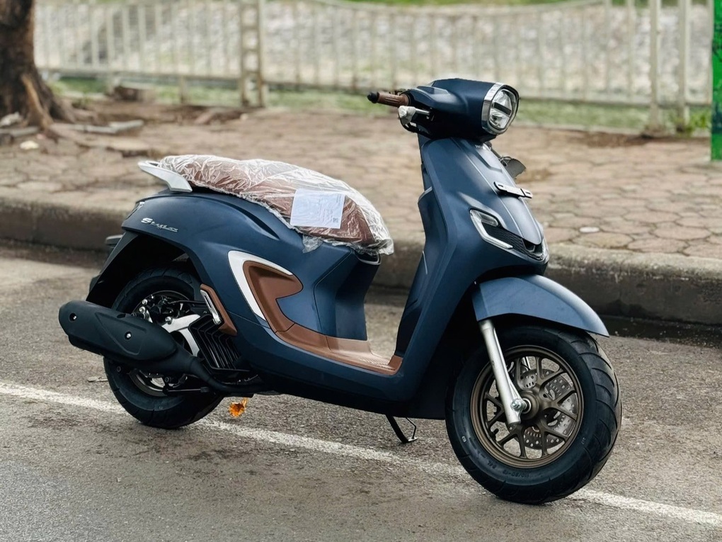 Xe độc lạ Honda Stylo: Dáng giống Yamaha Grande, giá ngang SH chính hãng - 1
