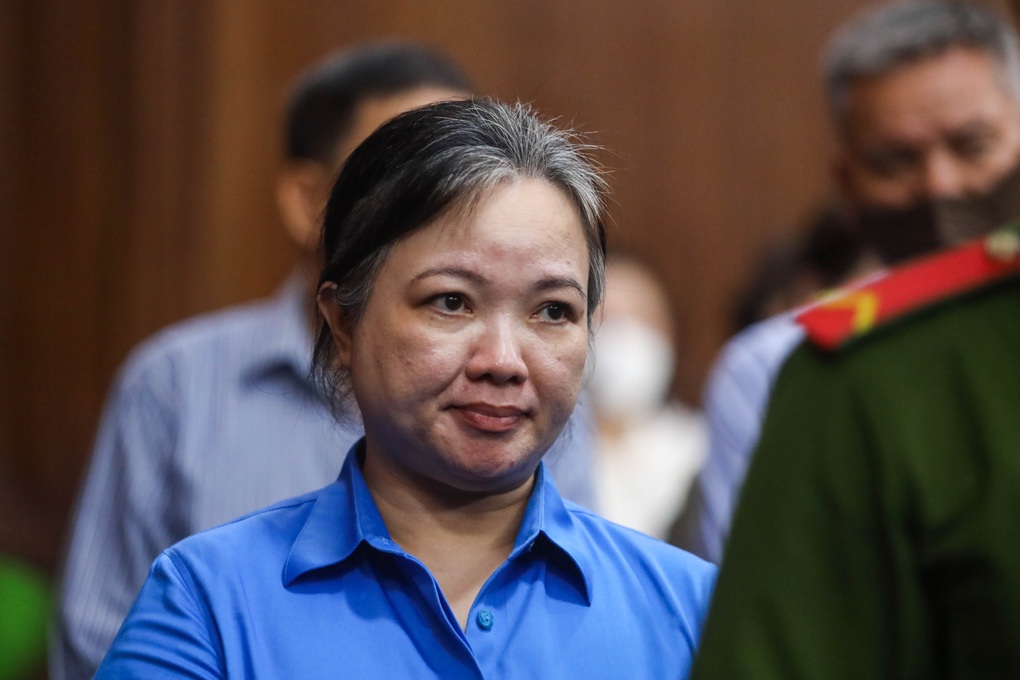 Cựu lãnh đạo Cao su Việt Nam thừa nhận nhận hàng trăm nghìn USD - 2