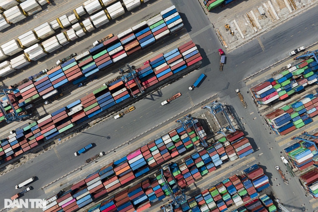 Xuất nhập khẩu lập kỷ lục 93,55 tỷ USD, buôn lậu tăng mạnh dịp đầu năm - 1