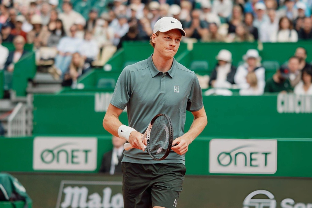 Alcaraz, Sinner thắng nhanh tại trận mở màn Monte Carlo Masters - 1 Alcaraz, Sinner thắng nhanh tại trận mở màn Monte Carlo Masters - 1