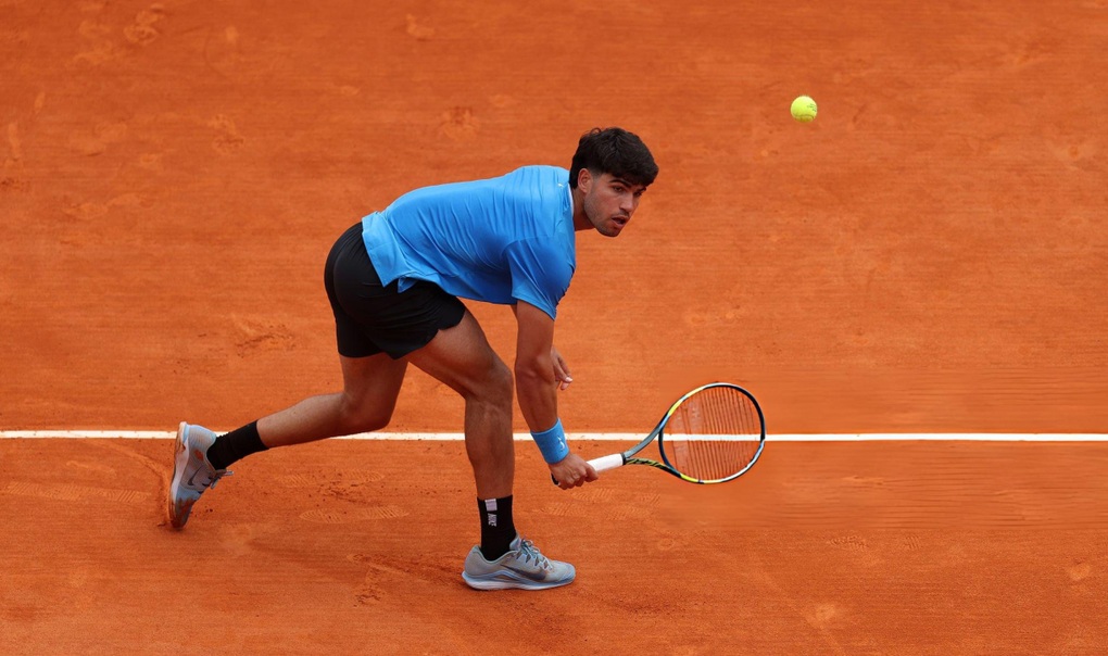Alcaraz, Sinner thắng nhanh tại trận mở màn Monte Carlo Masters - 2 Alcaraz, Sinner thắng nhanh tại trận mở màn Monte Carlo Masters - 2