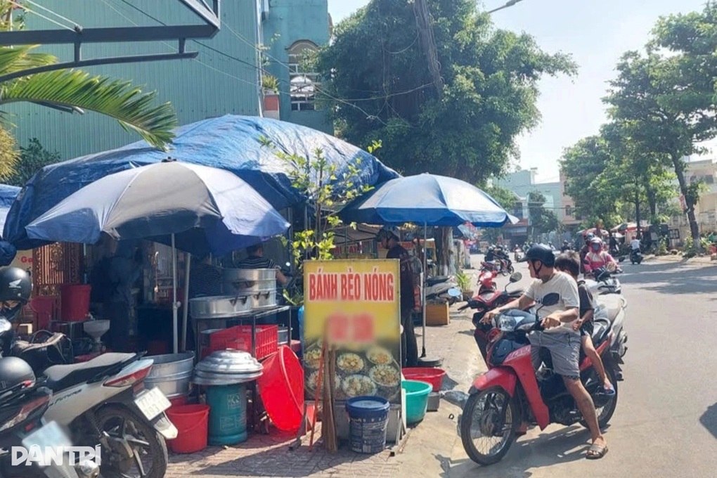 Đã xác định người đàn ông tấn công bà lão tại quán ăn - 1