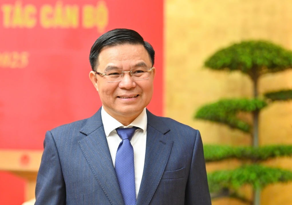 Chân dung tân Bộ trưởng Bộ Công Thương Lê Mạnh Hùng - 1