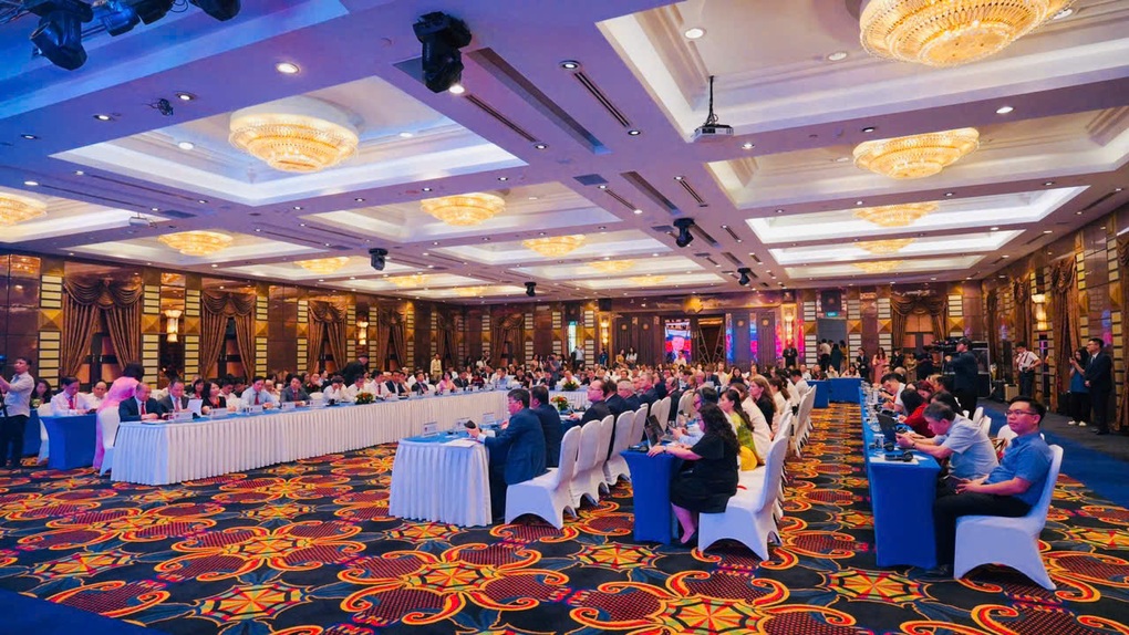 Nguy cơ mắc kẹt trong bẫy gia công, lao động Việt cần gì để bứt lên? - 1 Nguy cơ mắc kẹt trong bẫy gia công, lao động Việt cần gì để bứt lên? - 1