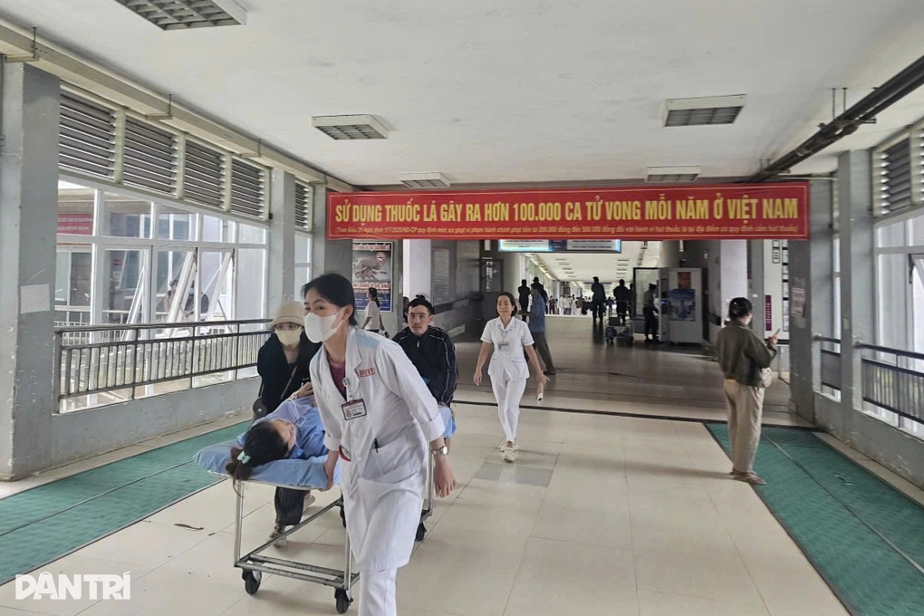 Loạt vướng mắc tồn đọng cần tháo gỡ tại Bệnh viện Đa khoa vùng Tây Nguyên - 2 Loạt vướng mắc tồn đọng cần tháo gỡ tại Bệnh viện Đa khoa vùng Tây Nguyên - 2