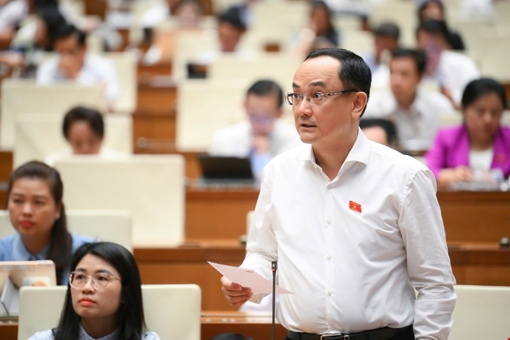 Nhiều người xứng đáng ngại làm hồ sơ, đơn xin được khen thưởng - 1