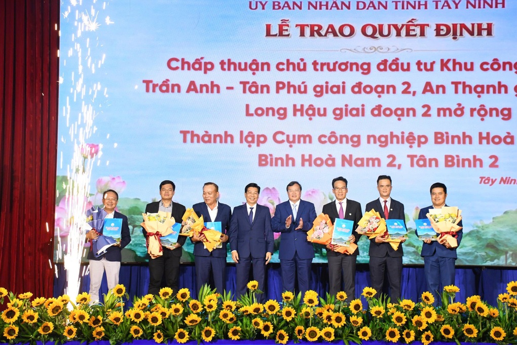 Tây Ninh chấp thuận đầu tư 3 khu công nghiệp, lập thêm 3 cụm công nghiệp - 1