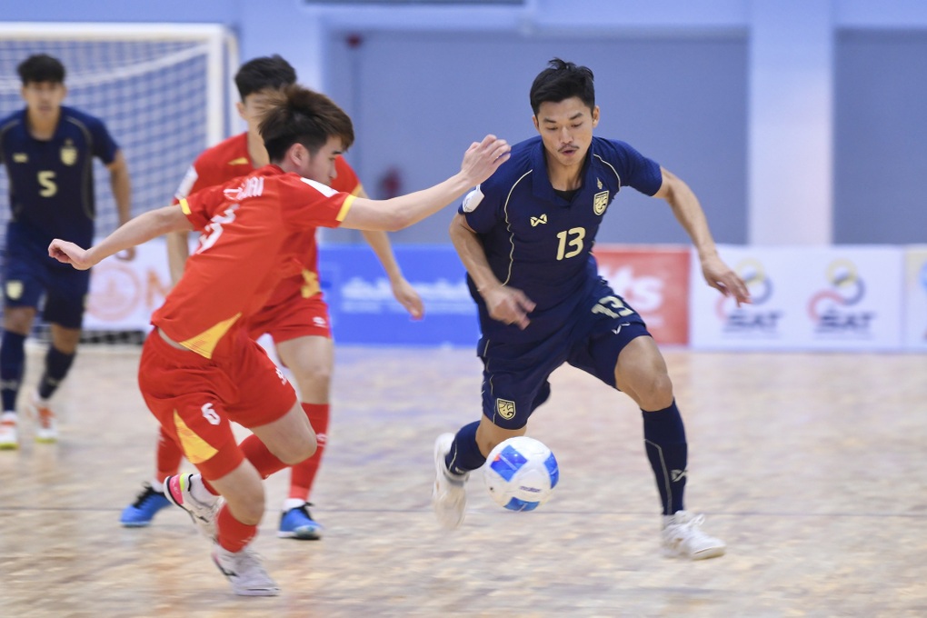 Futsal Việt Nam thua Thái Lan, gặp Indonesia ở bán kết giải Đông Nam Á - 1 Futsal Việt Nam thua Thái Lan, gặp Indonesia ở bán kết giải Đông Nam Á - 1