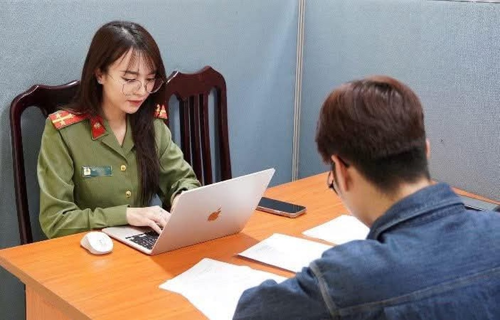 Dùng ảnh AI người ngất ở cây xăng để câu view, nam thanh niên bị xử lý - 1