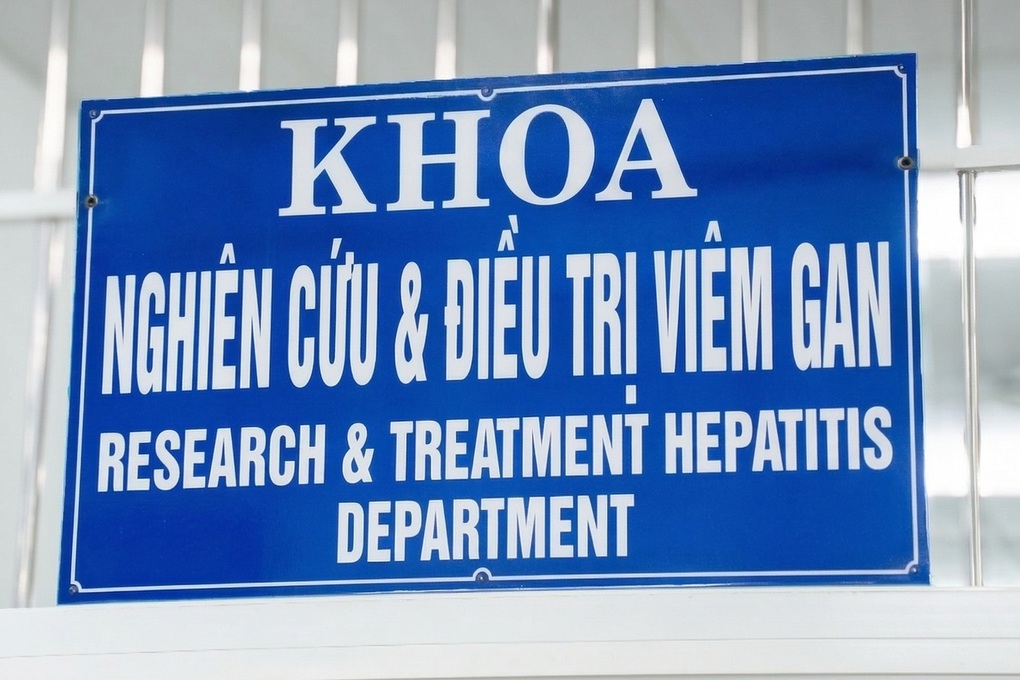 Chàng trai khốn khổ suốt 20 năm, đi khắp nơi không biết mình mắc bệnh gì - 2