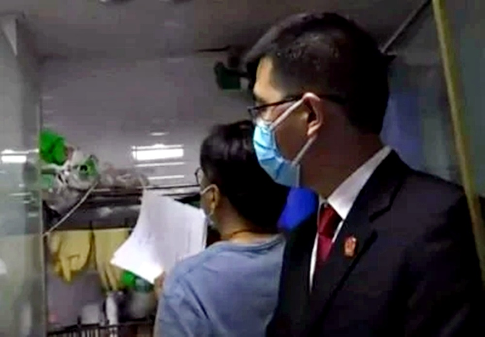  Trung Quốc: Bật loa mở truyện ma 10 tiếng mỗi ngày để trả đũa hàng xóm  - 1