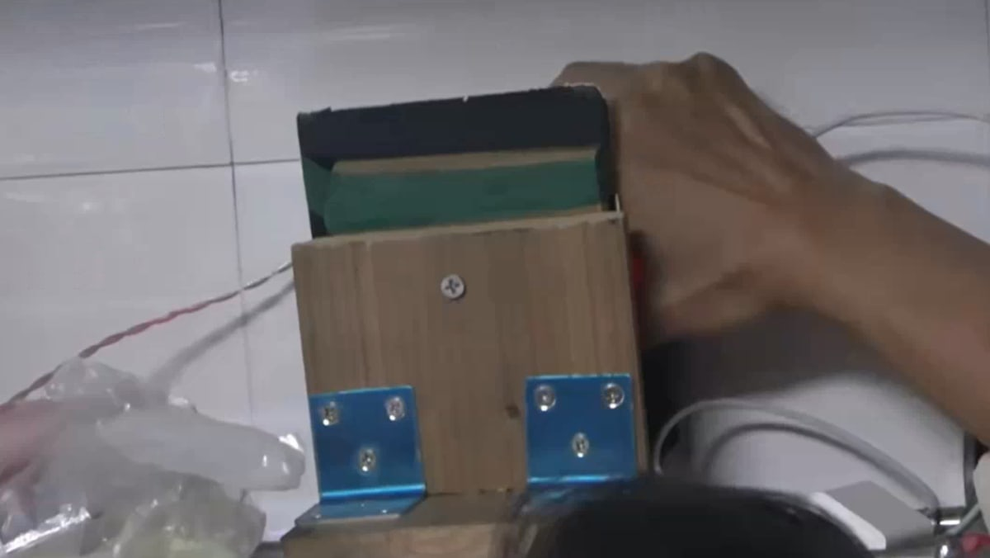  Trung Quốc: Bật loa mở truyện ma 10 tiếng mỗi ngày để trả đũa hàng xóm  - 2