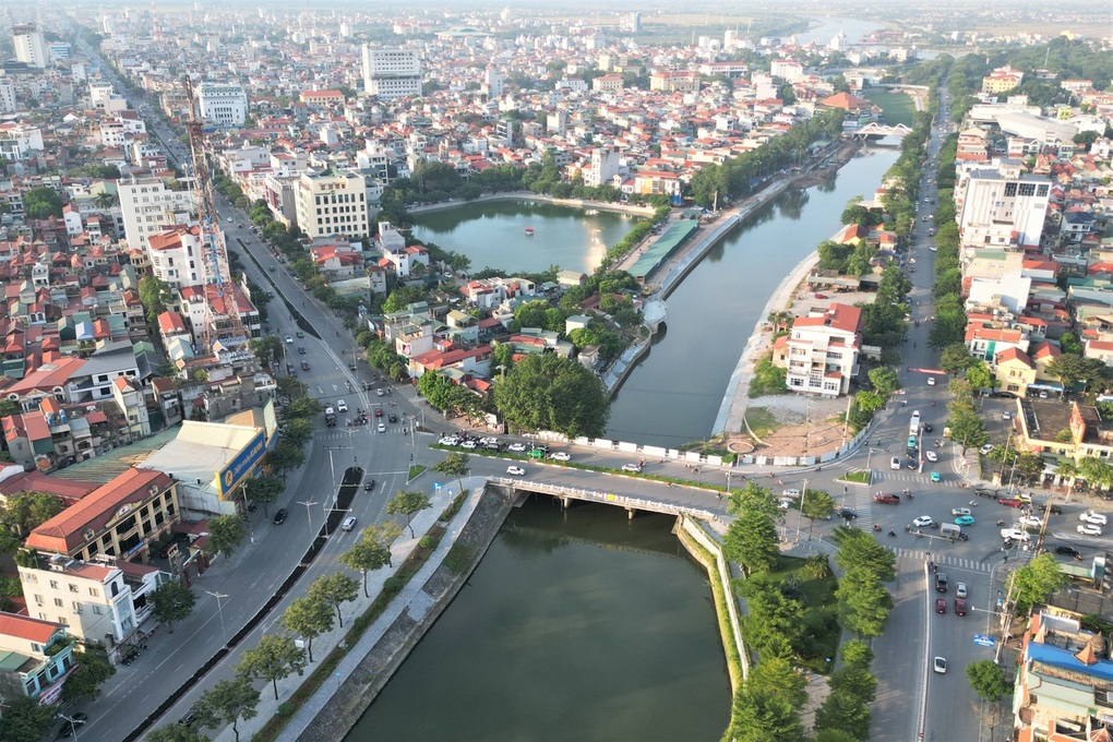 Chính phủ yêu cầu bộ ngành, địa phương tiếp tục tinh gọn tổ chức bên trong - 1