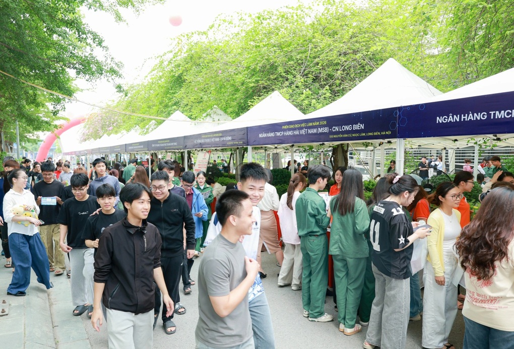 75 doanh nghiệp tham gia ngày hội tuyển dụng tại Trường Đại học Đại Nam - 3