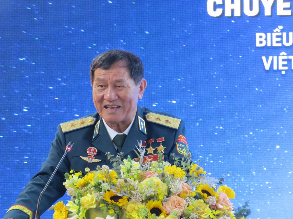 Ba phi hành gia Nga gửi thông điệp tới Việt Nam từ ngoài không gian - 3