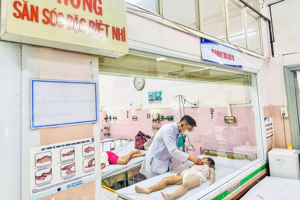 Đơn vị cung cấp suất ăn trường học than khó với Sở An toàn thực phẩm TPHCM - 1