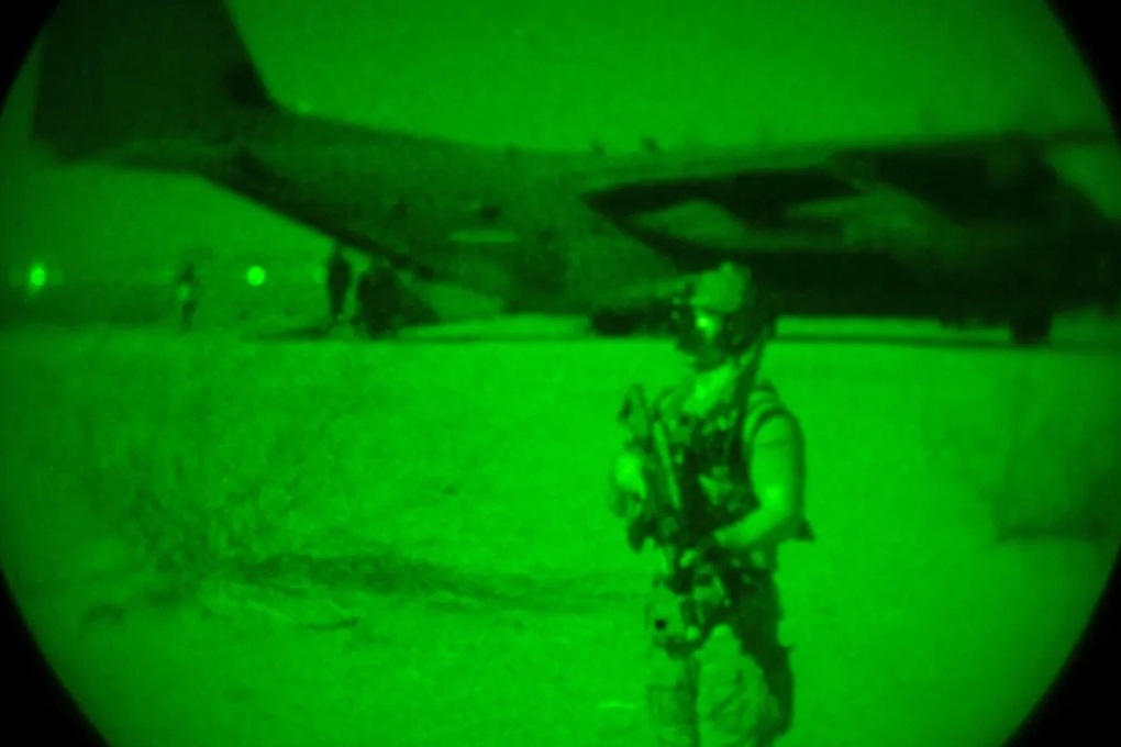 Cách Mỹ lập căn cứ dã chiến trong lãnh thổ Iran để giải cứu phi công - 1