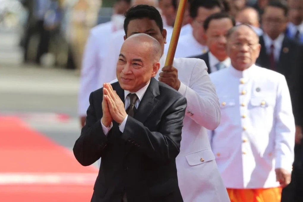 Quốc vương Campuchia mắc ung thư - 1