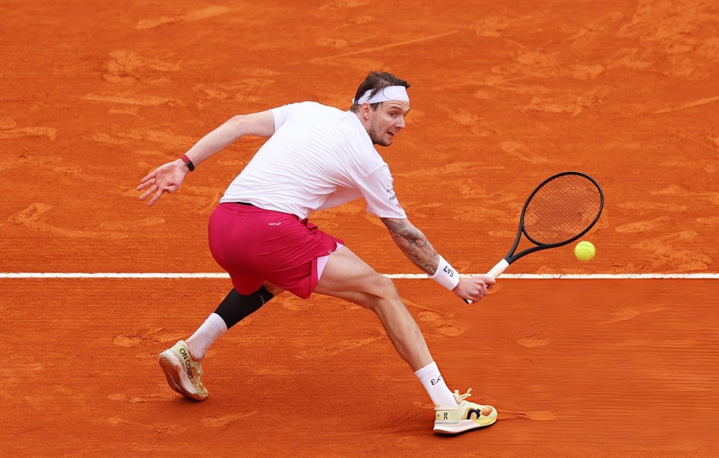 Alcaraz vào bán kết Monte Carlo, chạm mốc 300 trận thắng ATP - 2