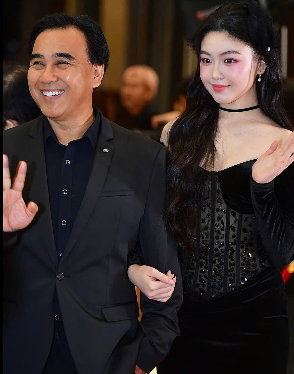 Hôm nay là ngày đặc biệt của Lọ Lem, MC Quyền Linh đã nói điều gì với con gái diệu?- Ảnh 1.