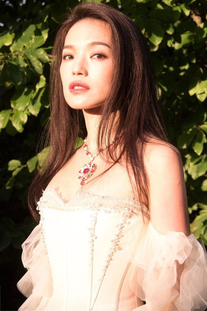 Thời hoàng kim của dòng phim 18+ Hong Kong và những "nàng thơ" làm khuynh đảo màn ảnh thập niên 90- Ảnh 4.