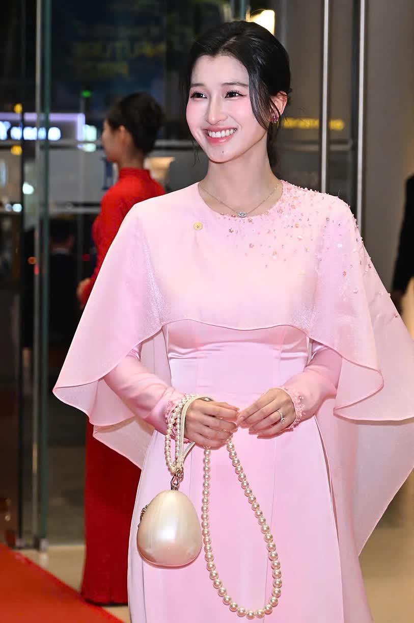 Cuộc sống của Á hậu Phương Nhi sau 3 tháng đám cưới- Ảnh 6.