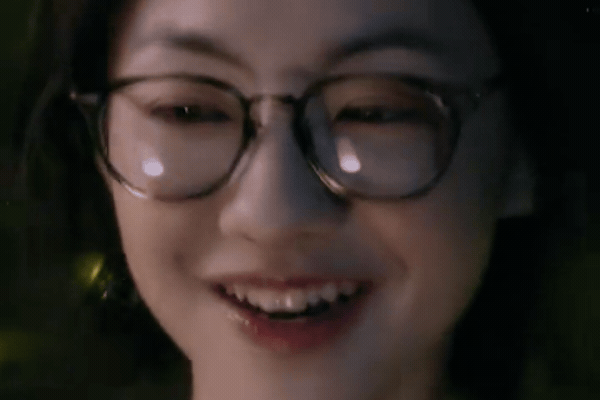 Đã tìm ra cô gái mang cả mặt trời trong nụ cười, đẹp thế này không tươi nhất Việt Nam thì quá phí- Ảnh 4.