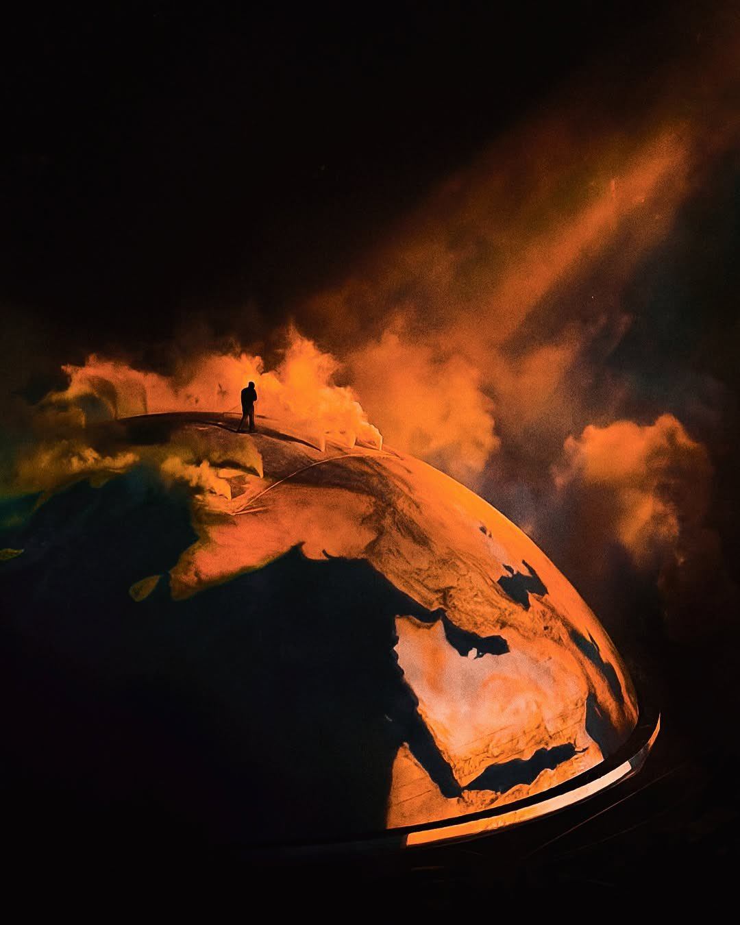 "Gã tồi tuyệt vời" của showbiz: Tài năng đi trước thời đại 10 năm, bị ghét đến mức bay màu 53 nghìn tỷ mà không bận tâm- Ảnh 6.