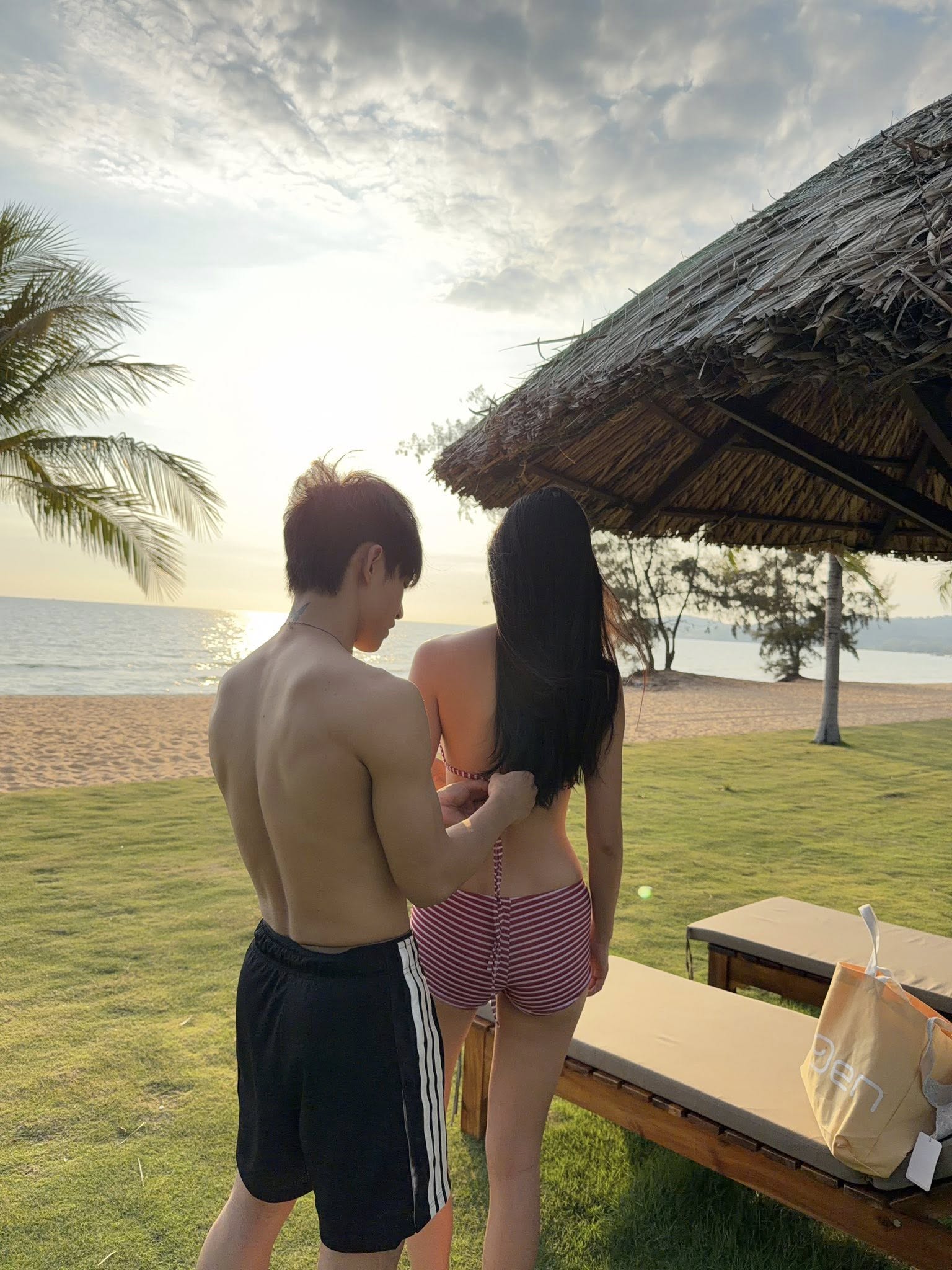 Nắng nóng cũng không bằng dàn mỹ nhân 