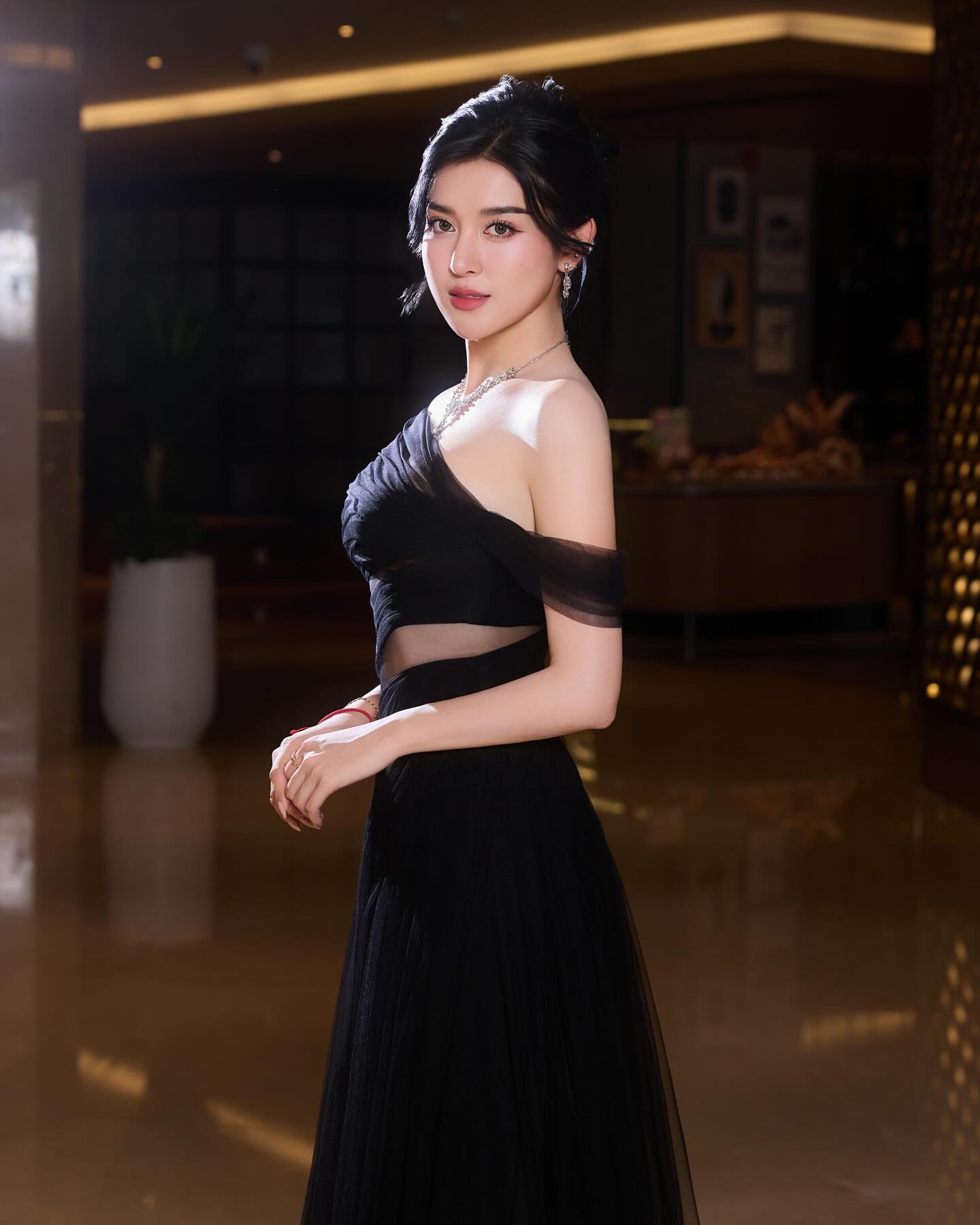 Á hậu Huyền My lên tiếng về ồn ào pass đồ hiệu trông "bẩn bẩn": Có up 1 đằng gửi 1 nẻo đâu- Ảnh 1.