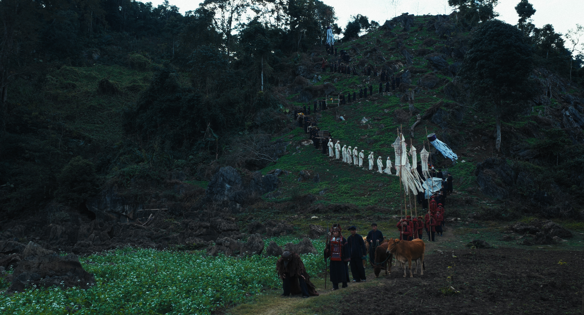 Cả MXH đang hóng chờ phim Việt mãn nhãn tuyệt đối: Nam chính diễn như lên đồng, khen bao nhiêu cũng xứng- Ảnh 10. Cả MXH đang hóng chờ phim Việt mãn nhãn tuyệt đối: Nam chính diễn như lên đồng, khen bao nhiêu cũng xứng- Ảnh 10.