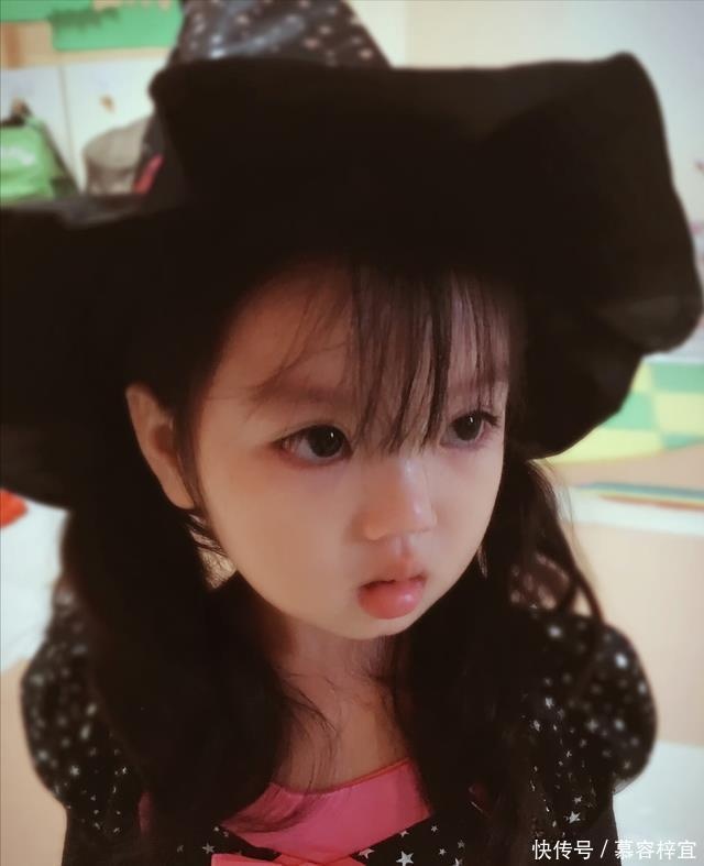 Không thể nhận ra sao nhí Bố Ơi Mình Đi Đâu Thế từng kiếm 3,3 tỷ, trở thành "cỗ máy in tiền" nuôi gia đình từ năm 4 tuổi- Ảnh 4.