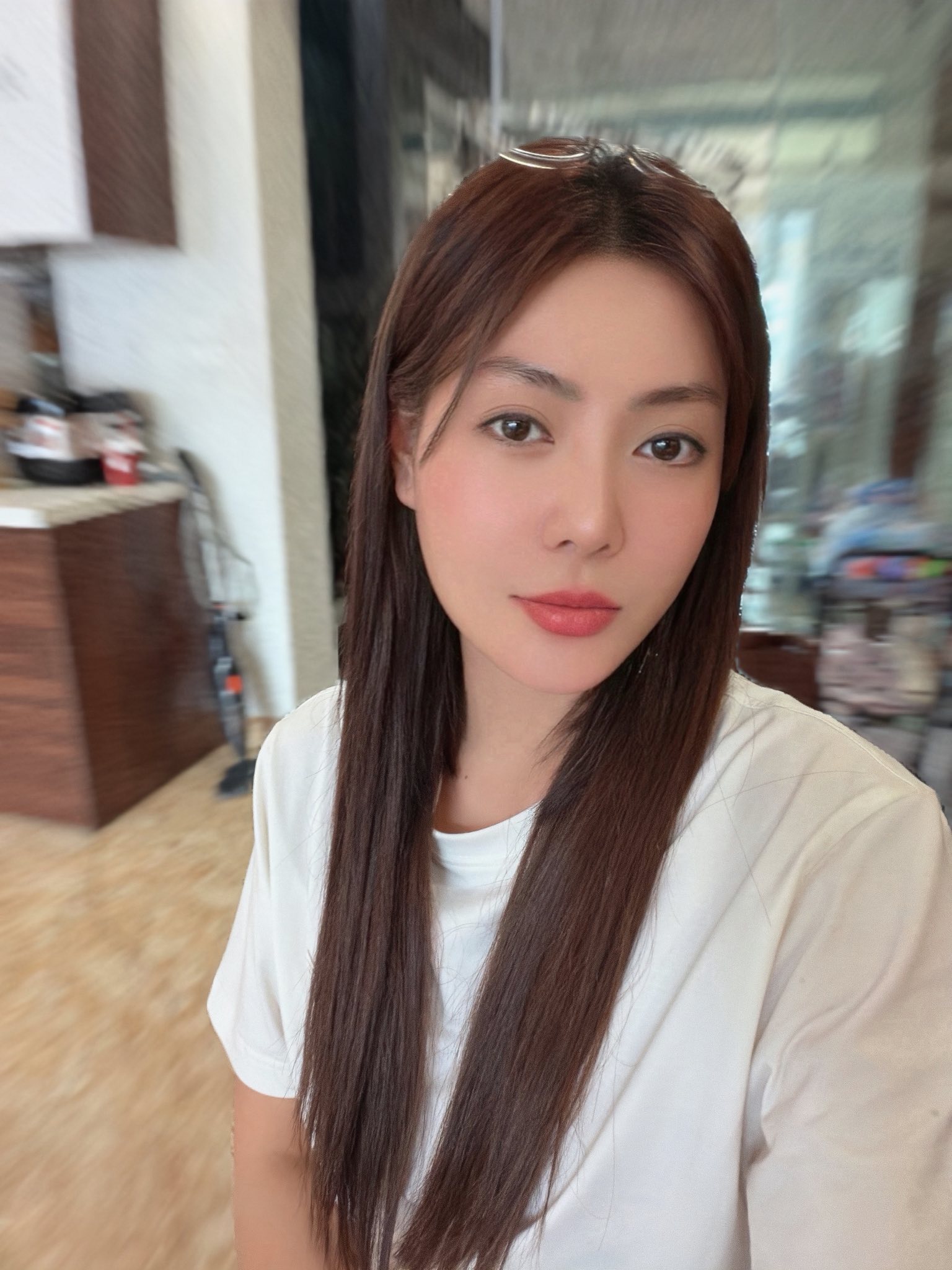 Mẹ đơn thân là á hậu, mỹ nhân phim giờ vàng: Ngày càng gợi cảm sau ly hôn, vừa lên chức giám đốc- Ảnh 4.