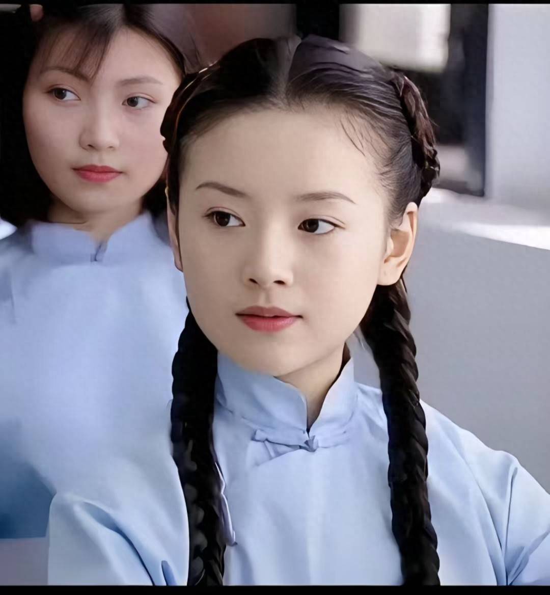 Mỹ nhân khiến Lưu Diệc Phi cũng bị lấn át ánh hào quang, nay chuyển mình ngoạn mục kiếm một lúc 727 tỷ đồng- Ảnh 2. Mỹ nhân khiến Lưu Diệc Phi cũng bị lấn át ánh hào quang, nay chuyển mình ngoạn mục kiếm một lúc 727 tỷ đồng- Ảnh 2.