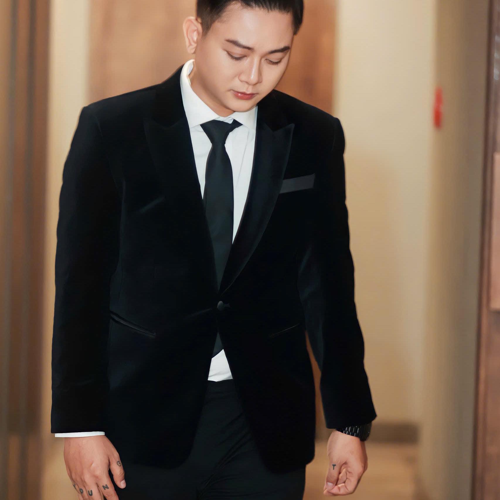 Nam ca sĩ từng được so sánh ngang ngửa Sơn Tùng, nay diện mạo xuề xoà khó tin- Ảnh 7.