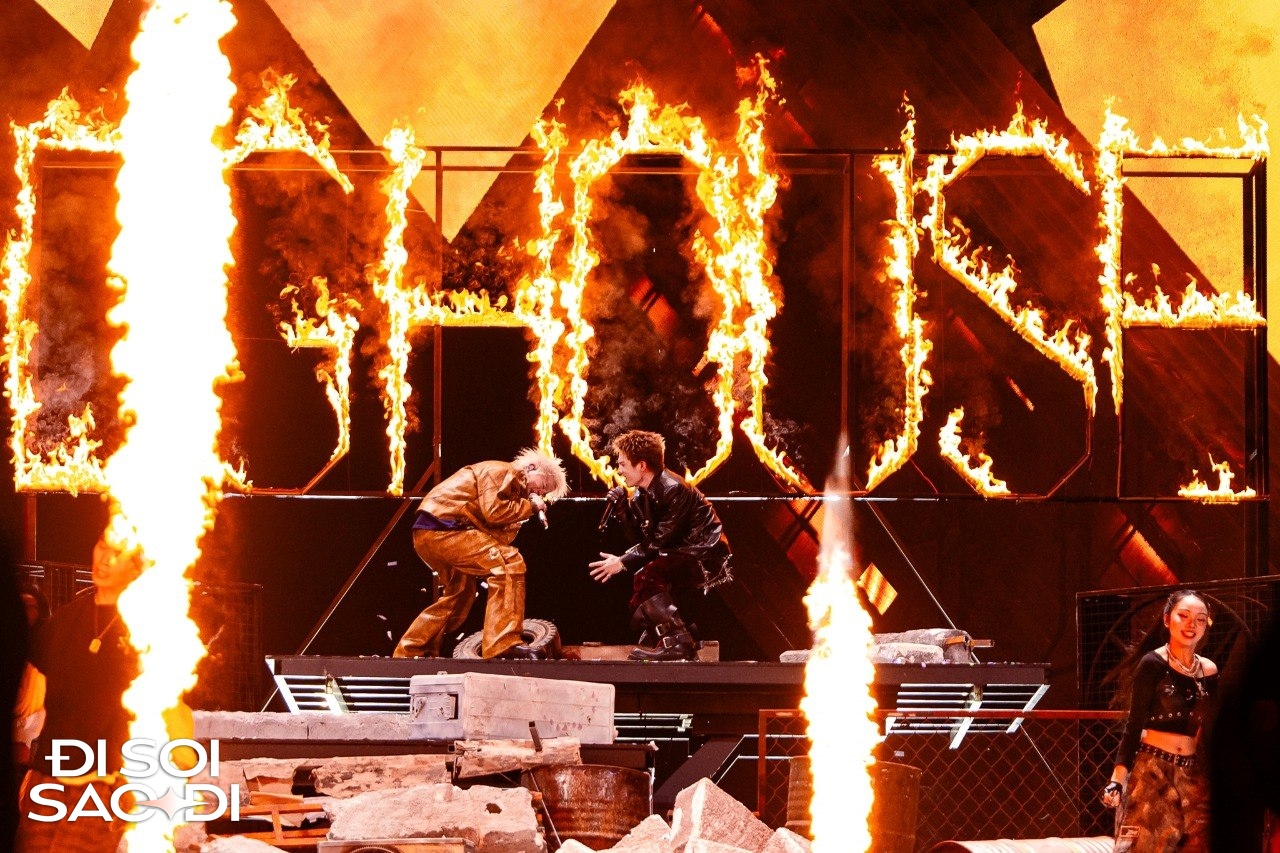 RHYDER và concert LUMINARHY: Ở tuổi 25, một nghệ sĩ trẻ chứng minh mình đủ sức gánh cả giấc mơ lớn!- Ảnh 12. RHYDER và concert LUMINARHY: Ở tuổi 25, một nghệ sĩ trẻ chứng minh mình đủ sức gánh cả giấc mơ lớn!- Ảnh 12.