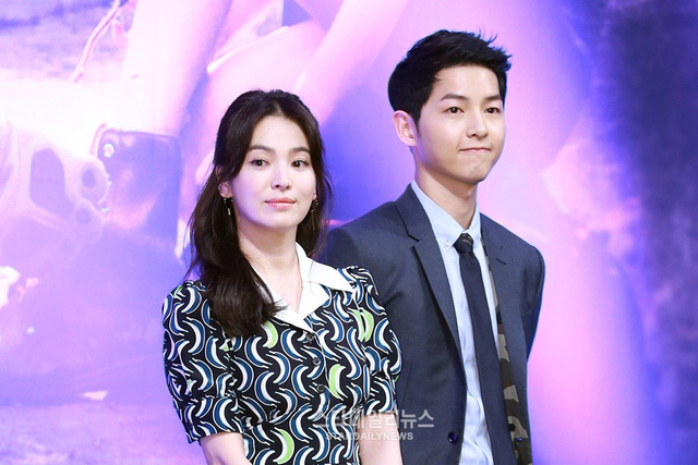 Song Joong Ki lộ diện giữa lúc hot lại chuyện ly hôn Song Hye Kyo, thái độ gây chú ý- Ảnh 2.
