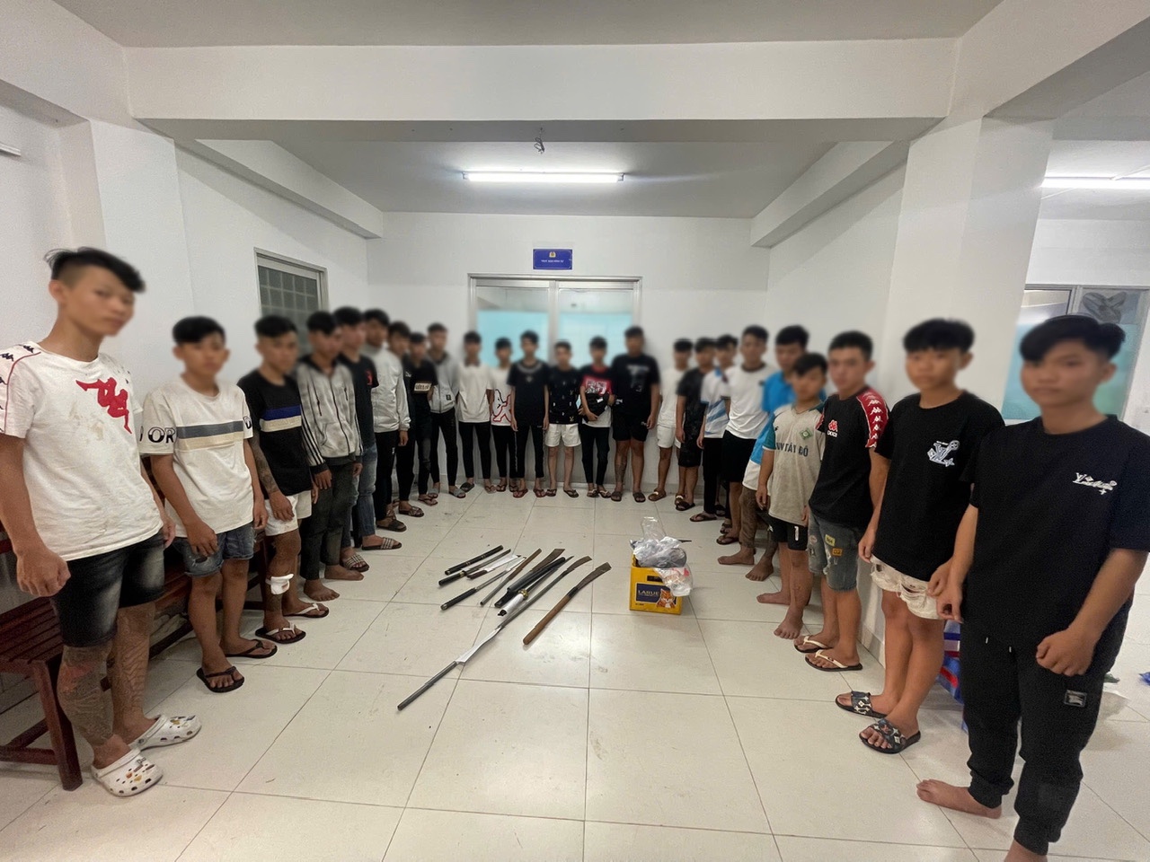 - Ảnh 1. - Ảnh 1.