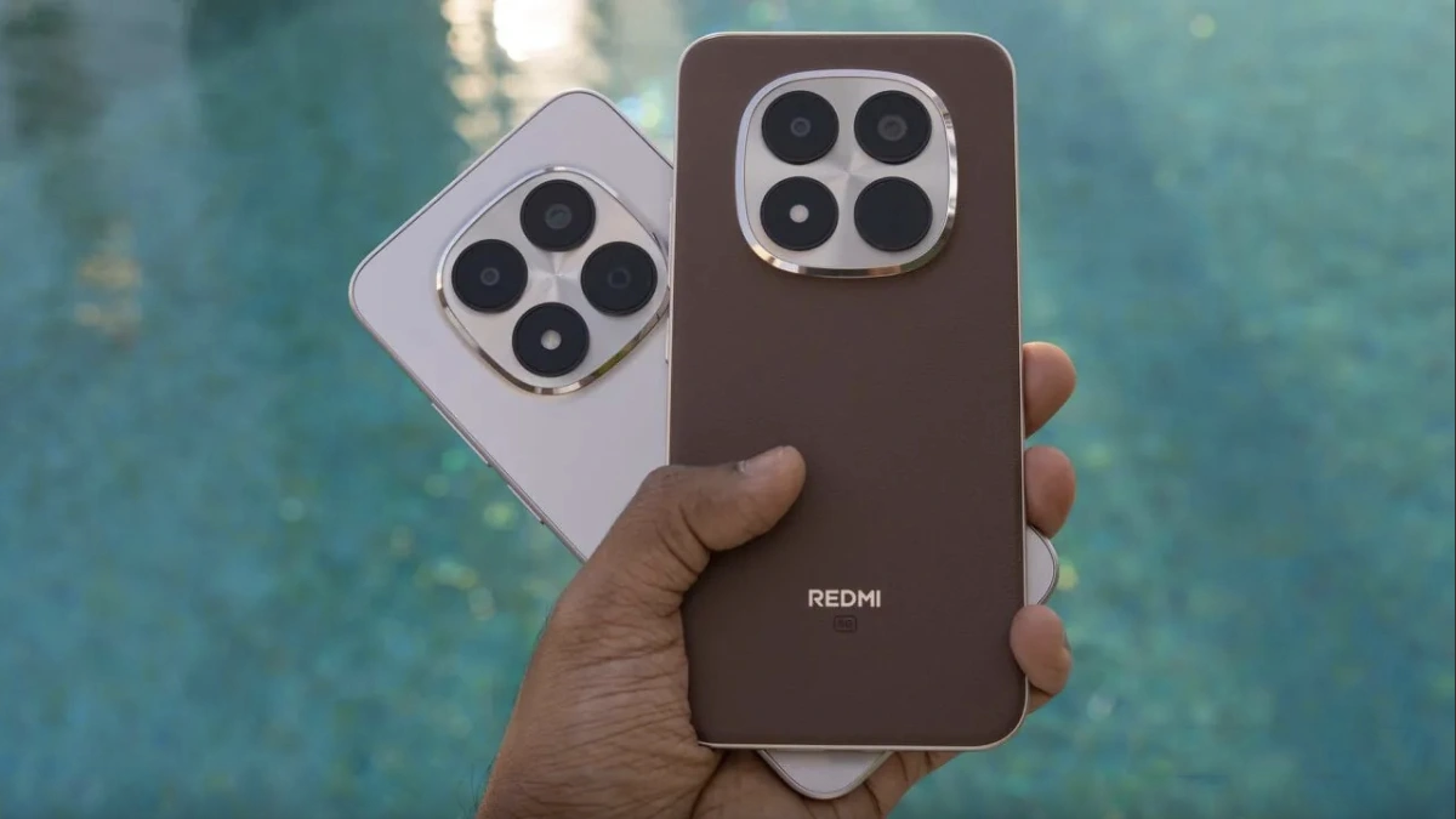 Điện thoại Trung Quốc lo 'không thể cầm cự' trong cơn bão tăng giá chip nhớ - Ảnh 1.