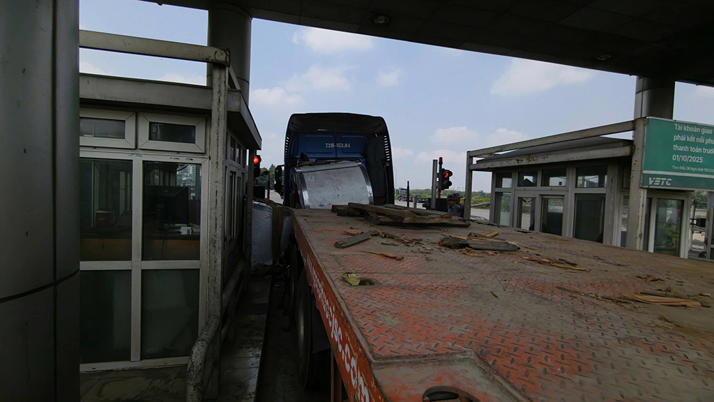 Mạnh tay xử lý để không còn 'tử thần trên phố'- Ảnh 1. Mạnh tay xử lý để không còn 'tử thần trên phố'- Ảnh 1.